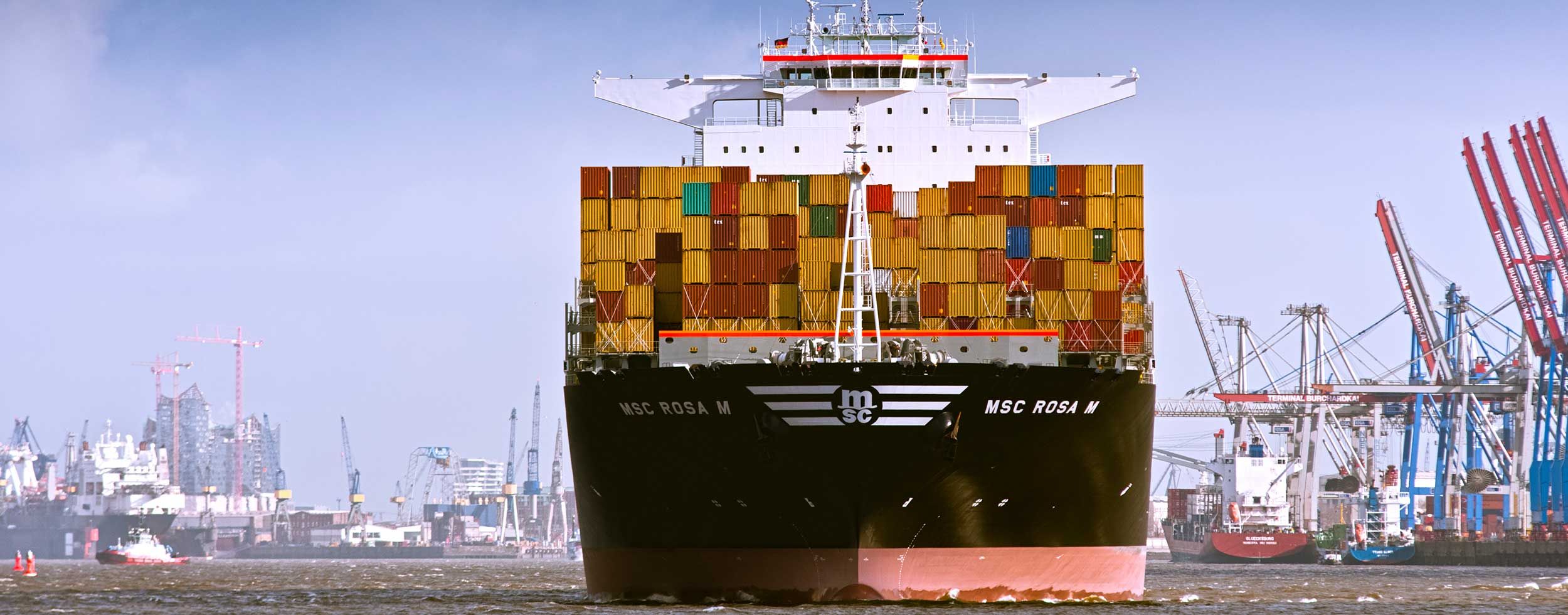 Bild: Containerschiff im Hafen